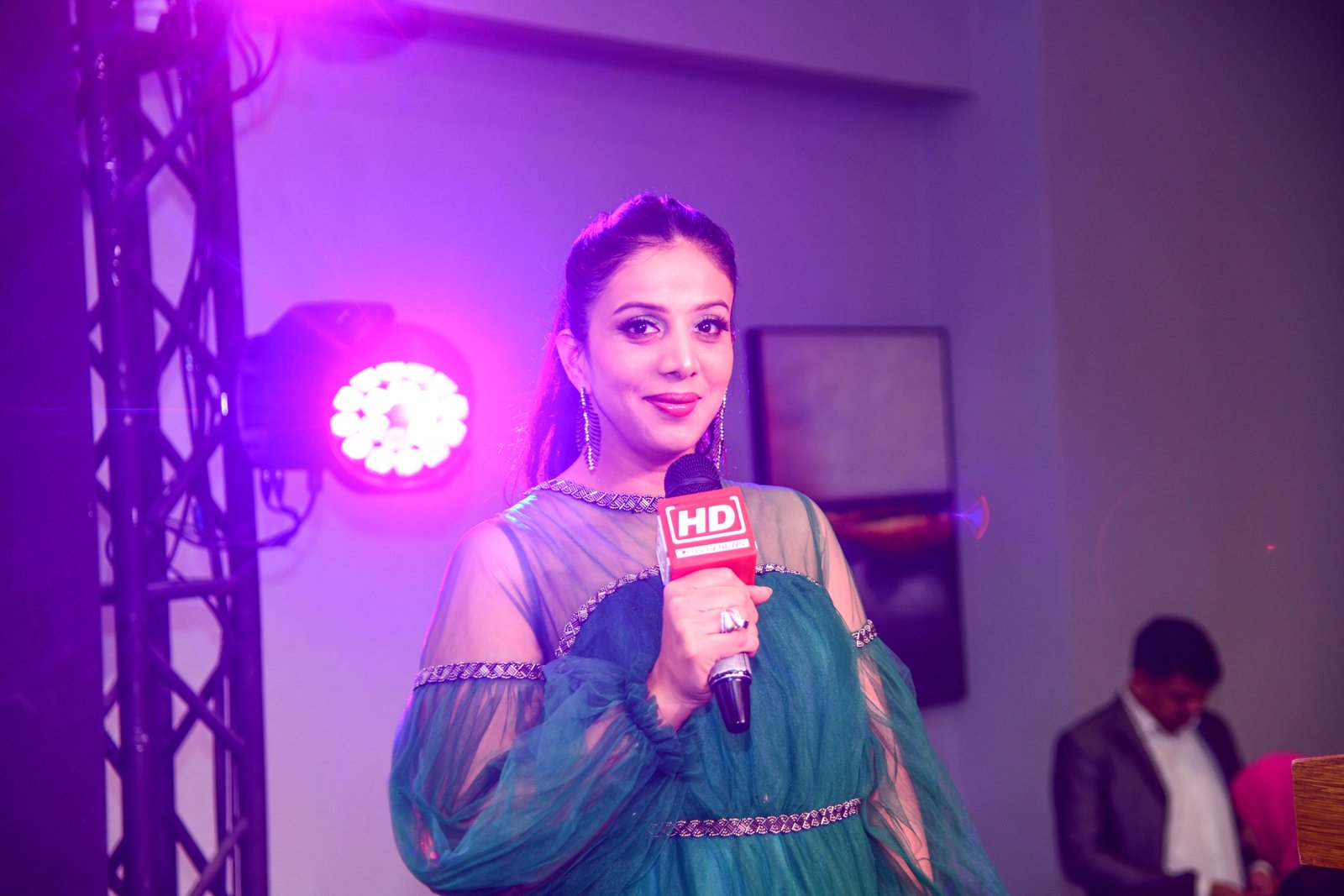 Prestigious AES Gallery Highlight 177